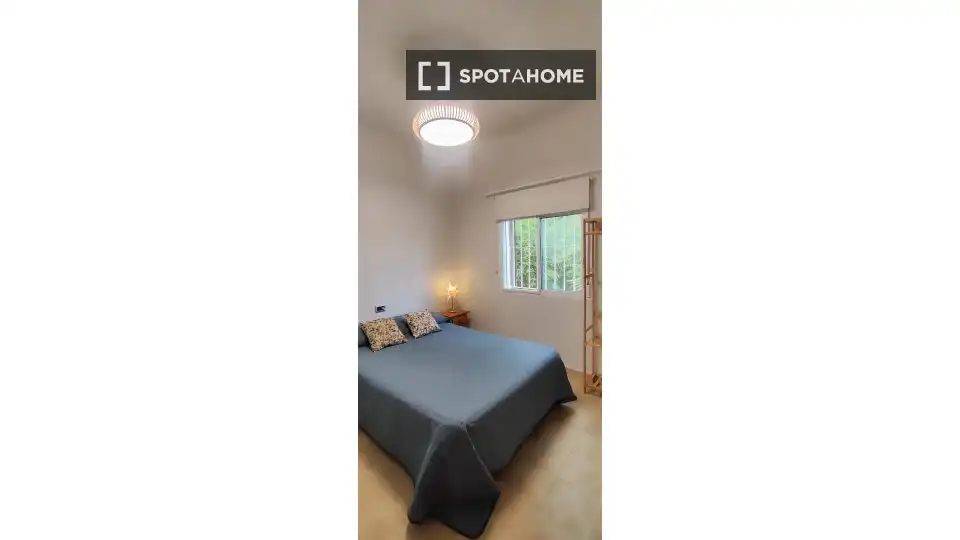 Flat with terrace to rent in Montserrat, imagen 13