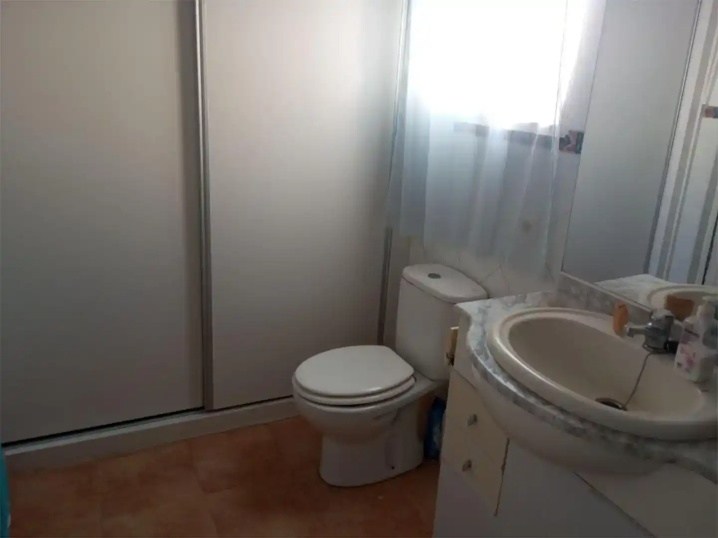 Baño de Casa adosada en venta en Alicante / Alacant con Aire acondicionado y Balcón
