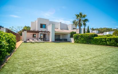 Jardí de Casa o xalet en venda en Orihuela amb Aire condicionat, Jardí privat i Piscina
