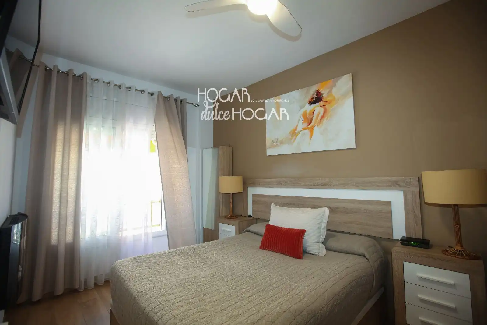 Flat with lift for sale in Bages, imagen 3