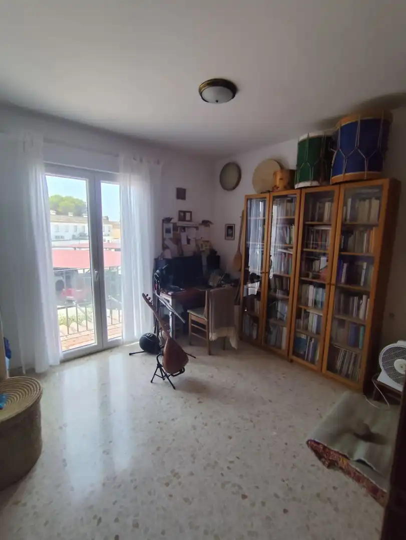 Wohnzimmer von Einfamilien-Reihenhaus zum Verkauf in Arcos de la Frontera mit Terrasse