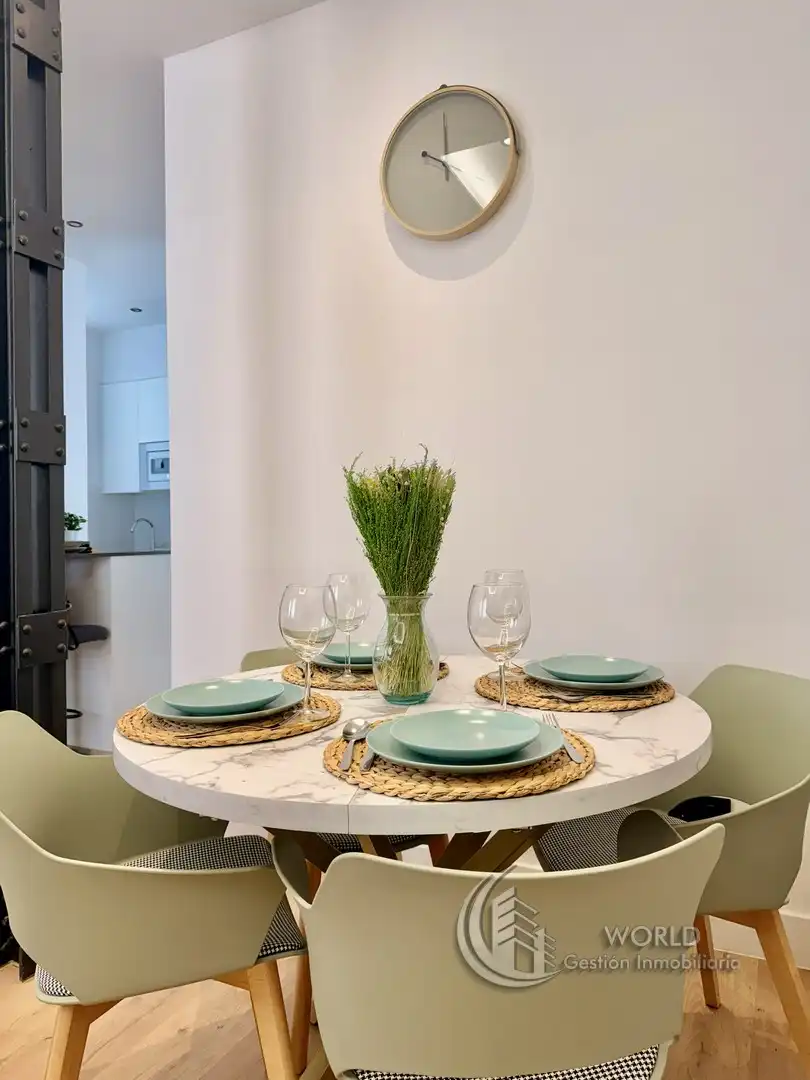 Dining room of Flat for sale in Madrid  with Air Conditioner, Heating and Furnished