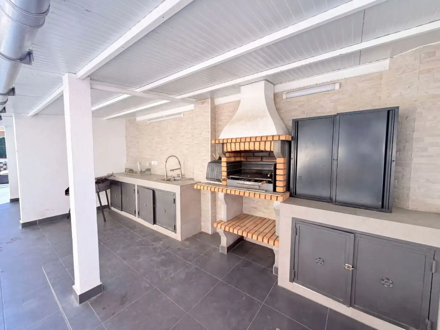 Villa mit Garten zum Verkauf in Carrer de Mossèn Jacint Verdaguer 128, imagen 23