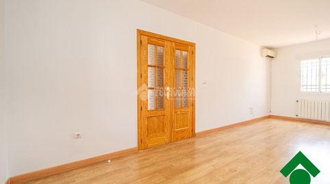 Foto 5 de Casa adosada en venta en Plaza de Toros, Atarfe