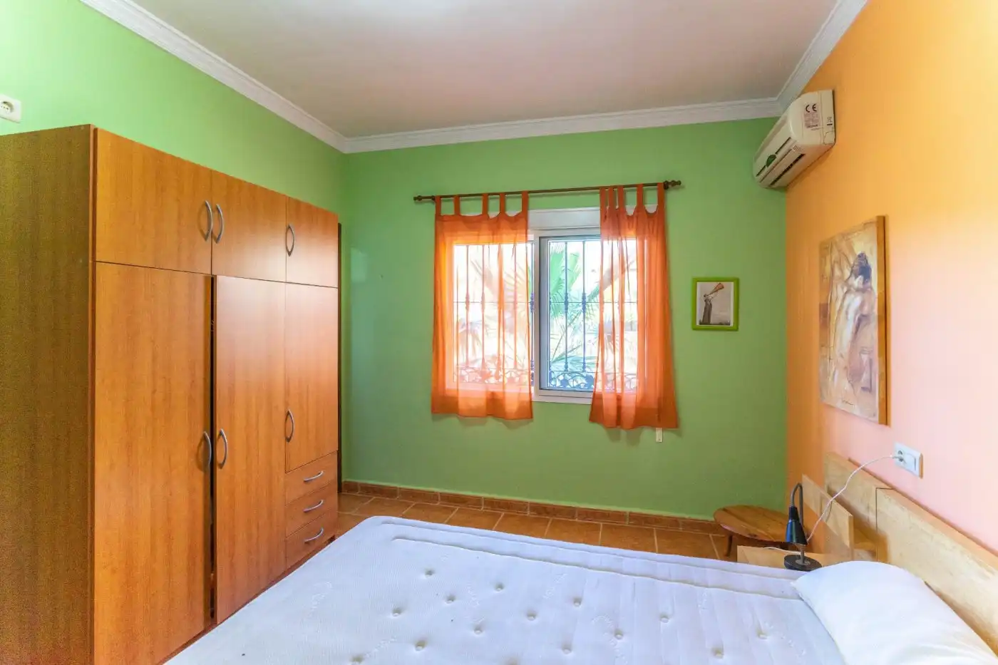 Dormitori de Casa o xalet de lloguer en Alhaurín de la Torre amb Aire condicionat, Calefacció i Jardí privat