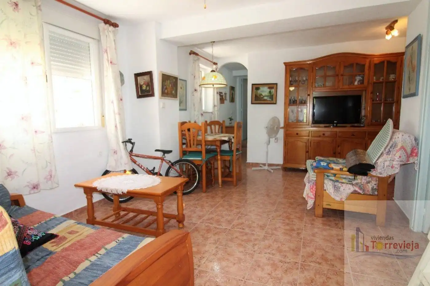 Sala d'estar de Casa o xalet en venda en Torrevieja amb Aire condicionat, Calefacció i Traster