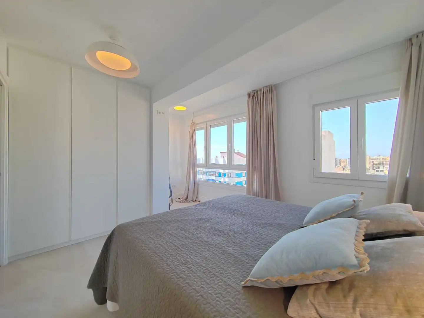 Schlafzimmer von Wohnung zur Miete in Vélez-Málaga mit Möbliert