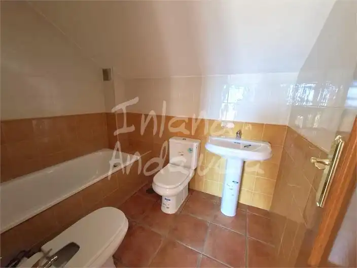 Apartament amb piscina en venda a Alcaucín, imagen 9