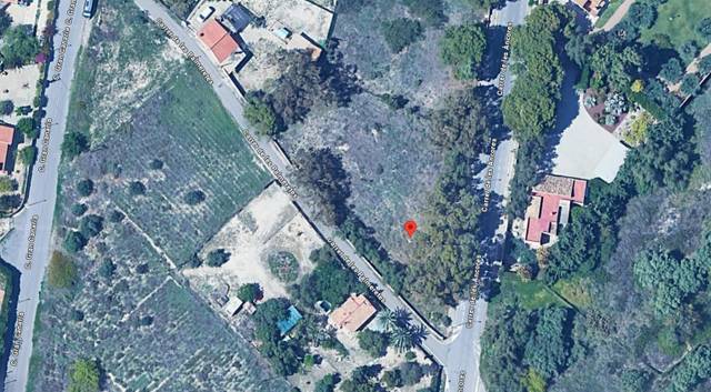 Terreno en Venta en C/ Alcalasi o Fabraquer en Mestanza