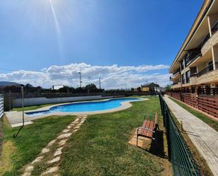 Swimming pool of Flat for sale in Barreiros  with Terrace, Storage room and Furnished