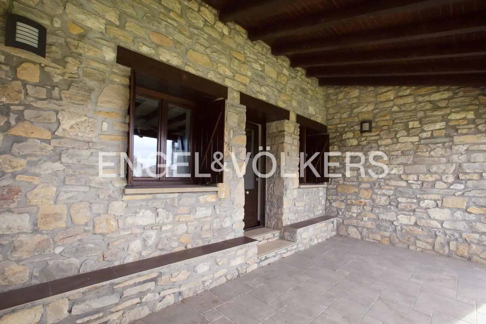 Detached homes for sale in Eguzkitza Bidea, Berango