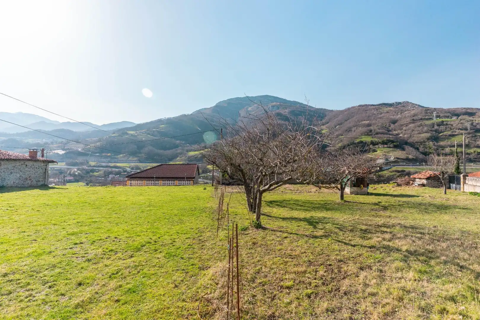 Houses for sale in Lena