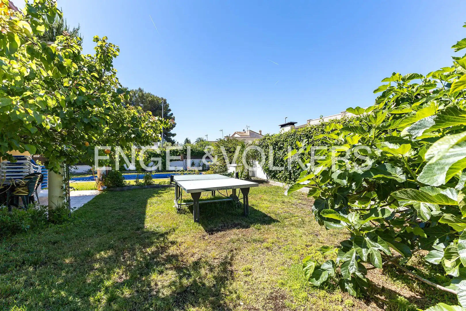 Terrassa de Casa o xalet en venda en Cubelles amb Aire condicionat, Calefacció i Jardí privat