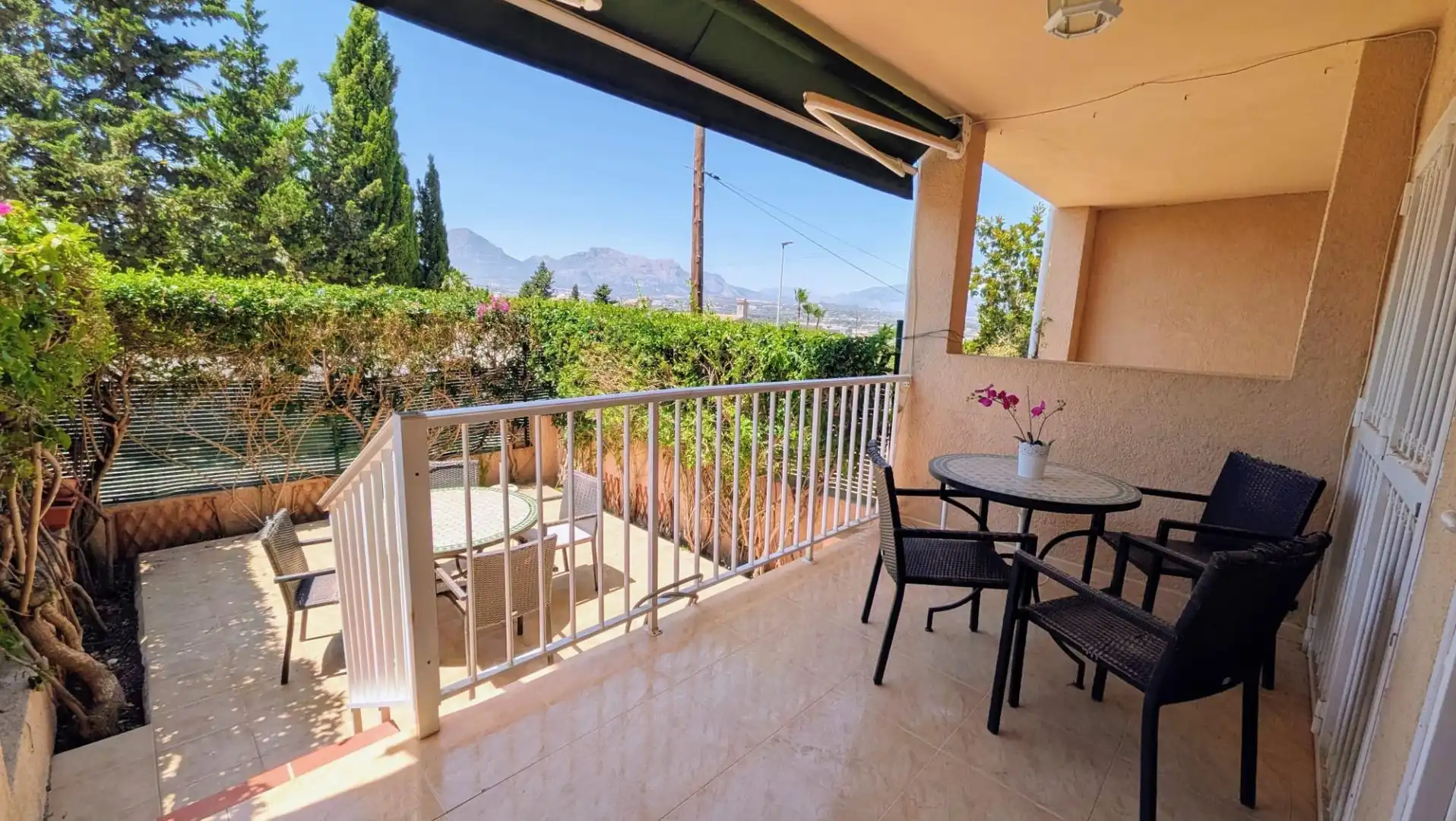 Terrassa de Casa o xalet en venda en L'Alfàs del Pi amb Aire condicionat, Terrassa i Piscina comunitària