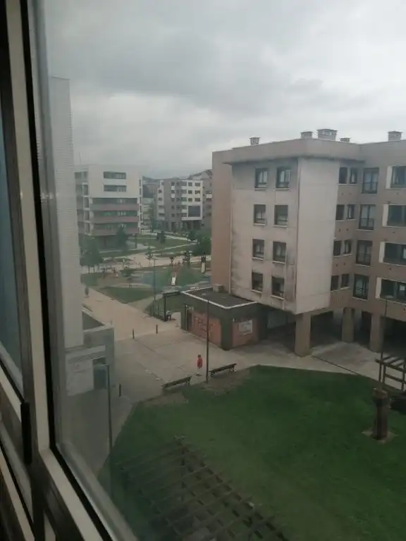 Vista exterior de Pis en venda en Gijón  amb Calefacció, Parquet i Terrassa