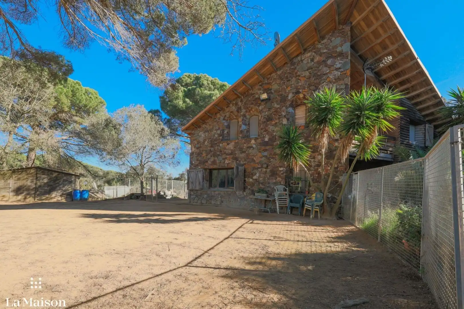 Casa rustica con piscina in vendita a DS Can Brugueràs