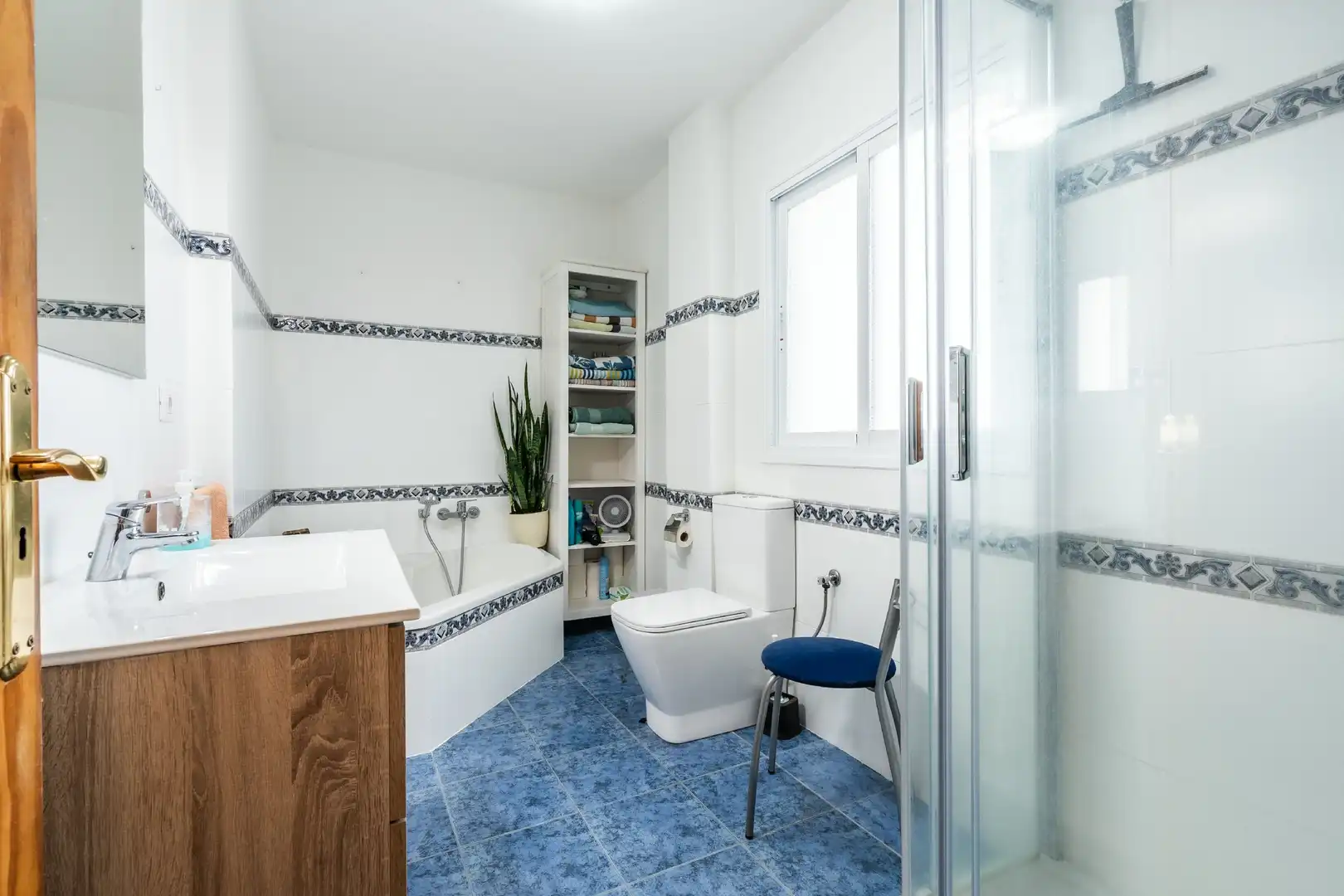 Baño de Finca rústica en venta en Granadilla de Abona con Aire acondicionado, Jardín privado y Terraza