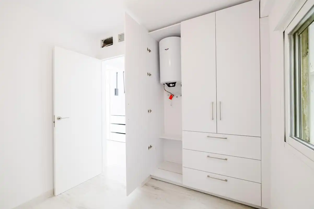 Habitación de Planta baja en venta en Málaga con Aire acondicionado y Calefacción