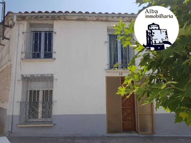 Casa-chalet en Venta en Calle Salas Pombo, 2 en Éjeme