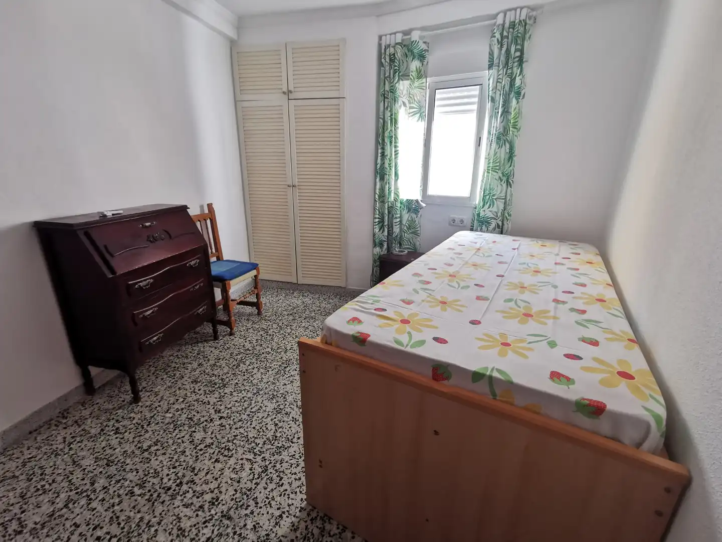 Bedroom of Flat for rent in Cruz de Humilladero
