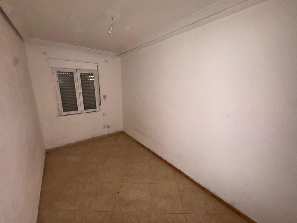 Habitación de Piso en venta en  Madrid Capital