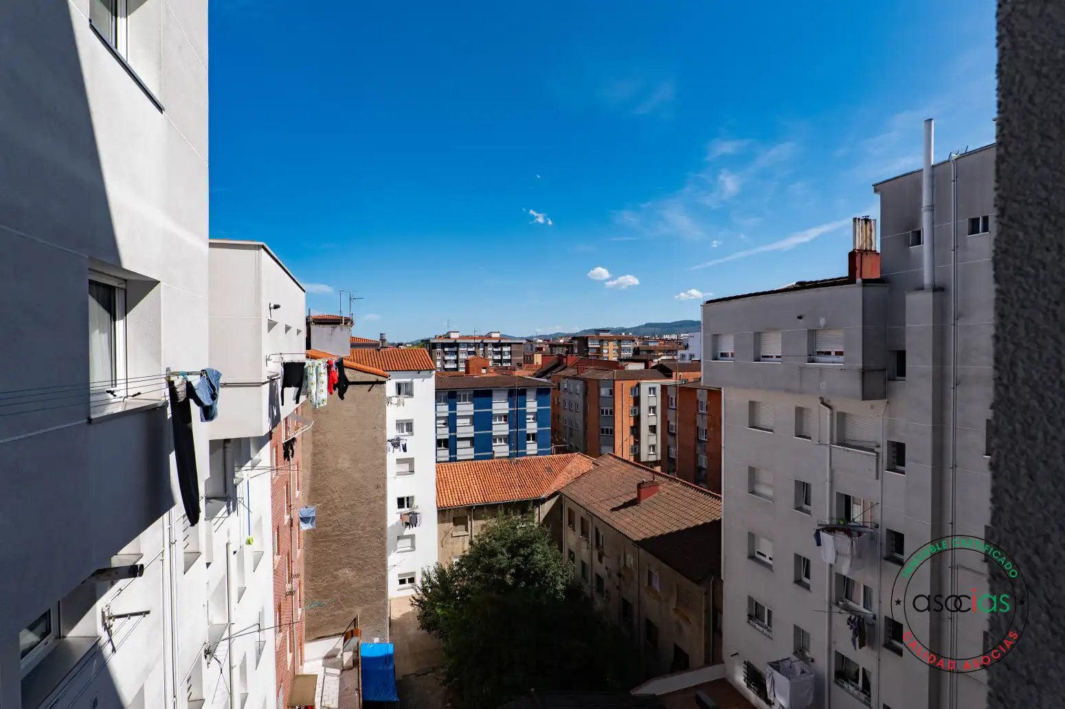 Vista exterior de Pis en venda en Gijón 
