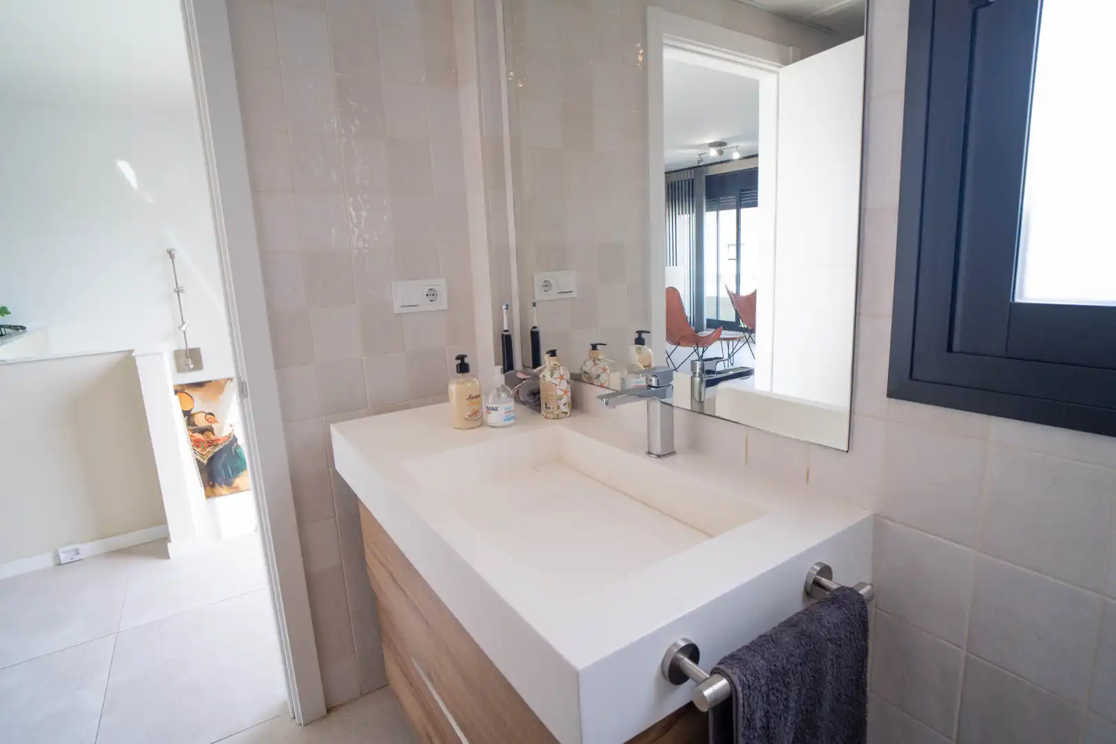 Bathroom of Attic for sale in Torremolinos  with Air Conditioner, Terrace and Storage room