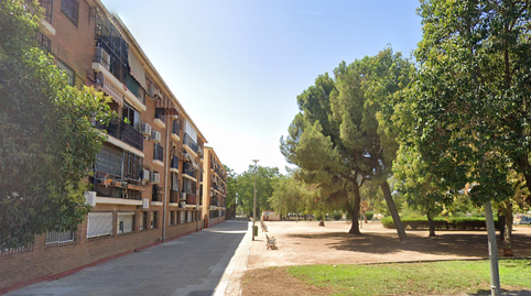 Foto 4 de Piso en venta en Avenida de la Alameda, Poniente-Norte - Miralbaida - Parque Azahara,  Córdoba Capital