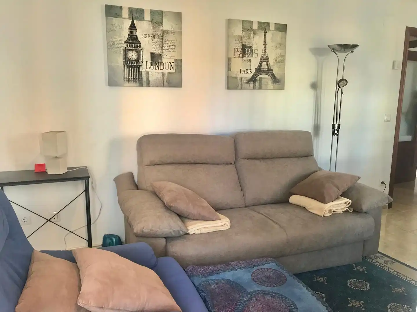 Sala de estar de Piso en venta en Noja con Calefacción, Terraza y Amueblado