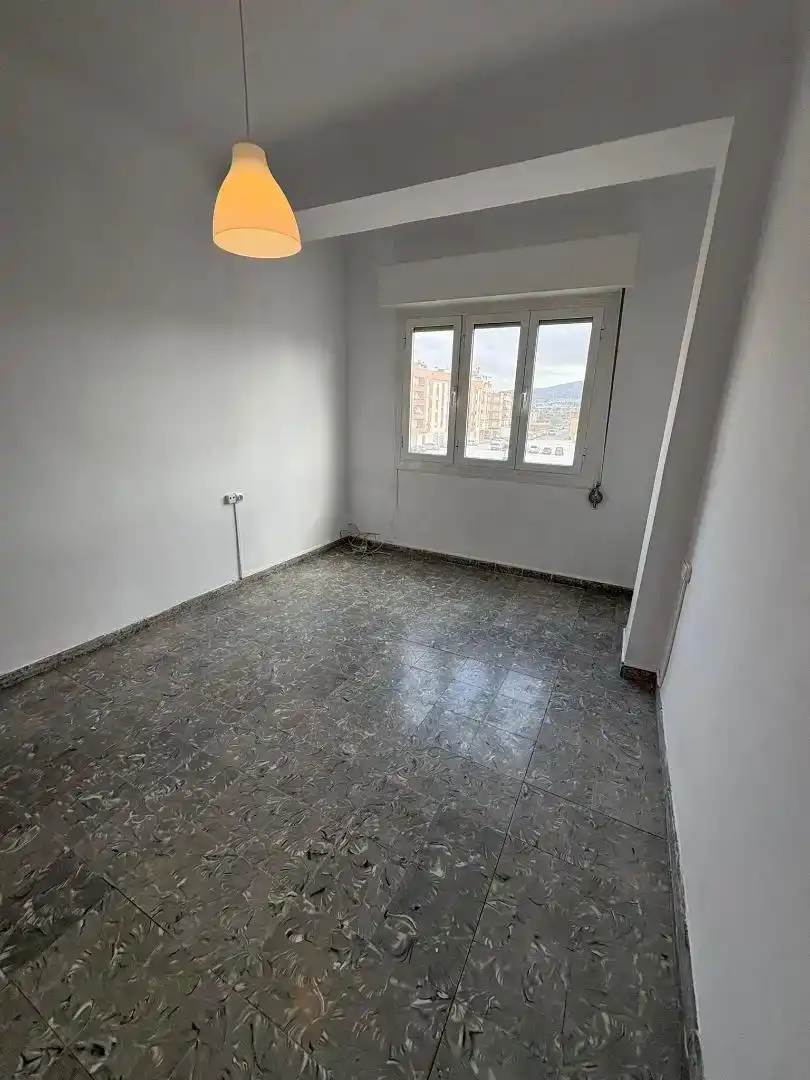 Schlafzimmer von Wohnung zur Miete in Monóvar  / Monòver mit Balkon