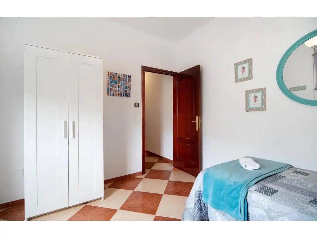 Habitación de Piso en venta en Cádiz con Aire acondicionado, Trastero y Amueblado