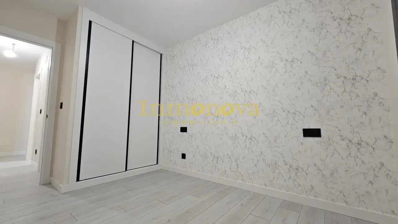 Schlafzimmer von Wohnung zum Verkauf in Ribeira mit Heizung