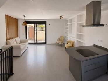 Casa a schiera con balcone in vendita a Partida Barranquets Cl-36a