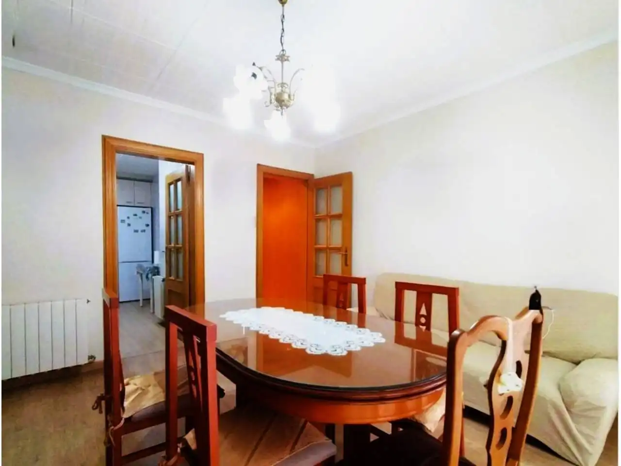 Comedor de Piso en venta en Terrassa con Calefacción, Amueblado y Balcón