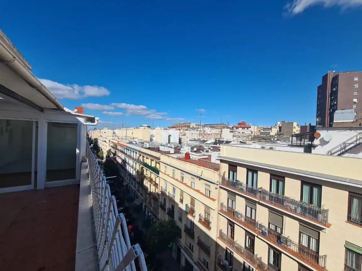 Pis amb ascensor de lloguer a Calle de Padilla, imagen 4
