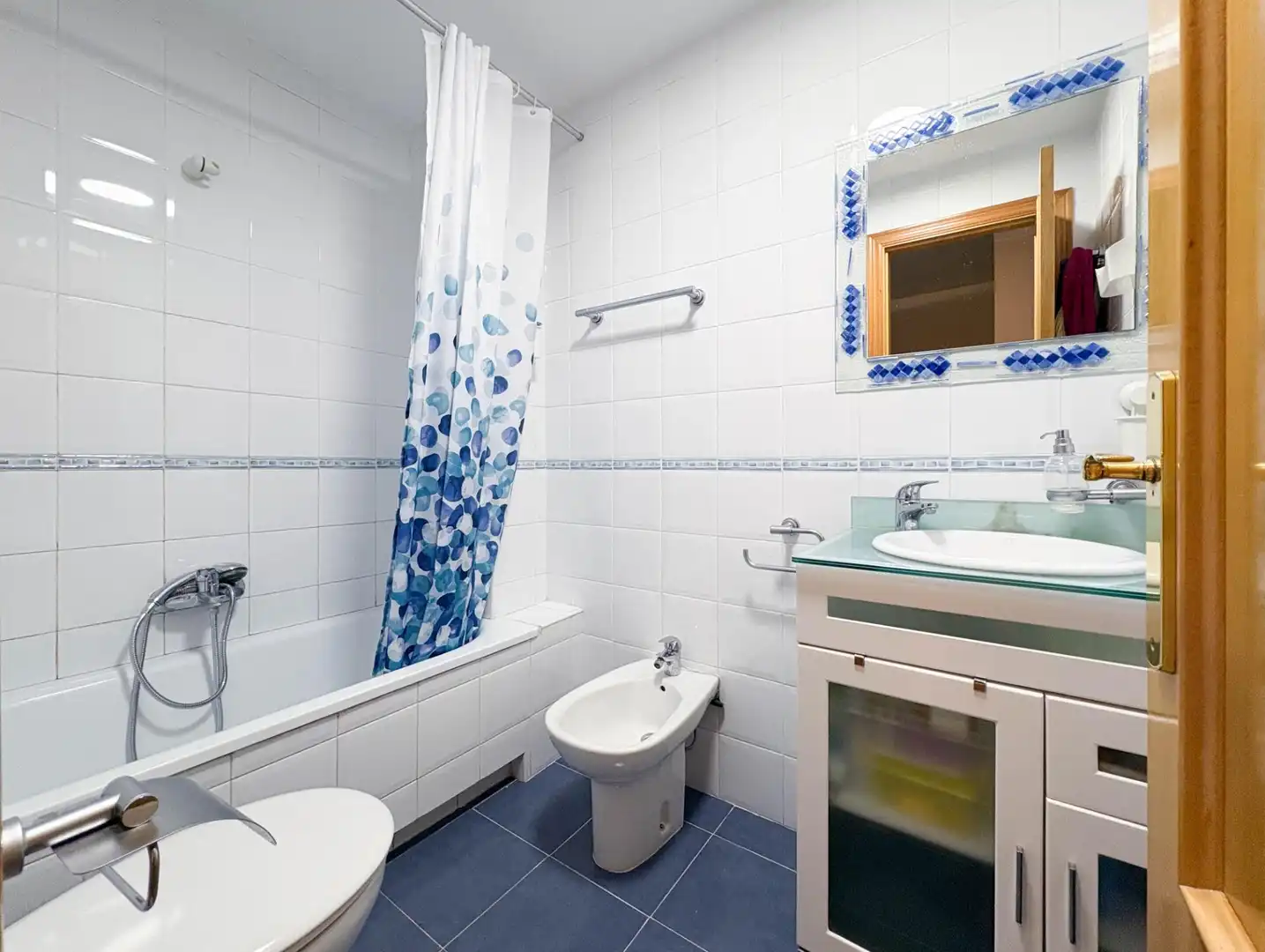 Baño de Casa adosada en venta en Bétera con Aire acondicionado, Calefacción y Terraza