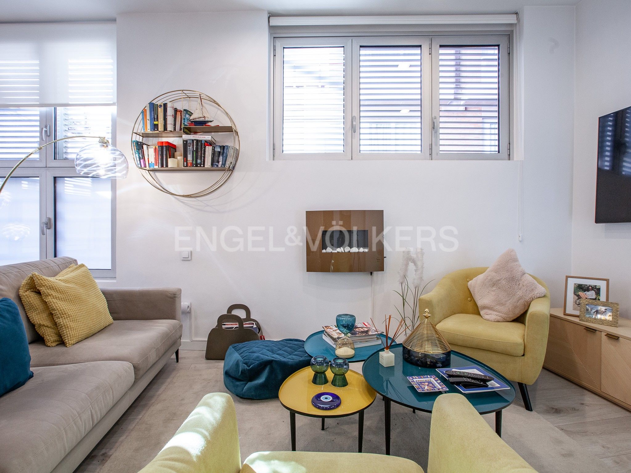 Sala d'estar de Dúplex en venda en  Barcelona Capital amb Aire condicionat, Calefacció i Parquet