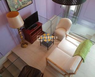 Living room of Flat for sale in  Madrid Capital  with Heating