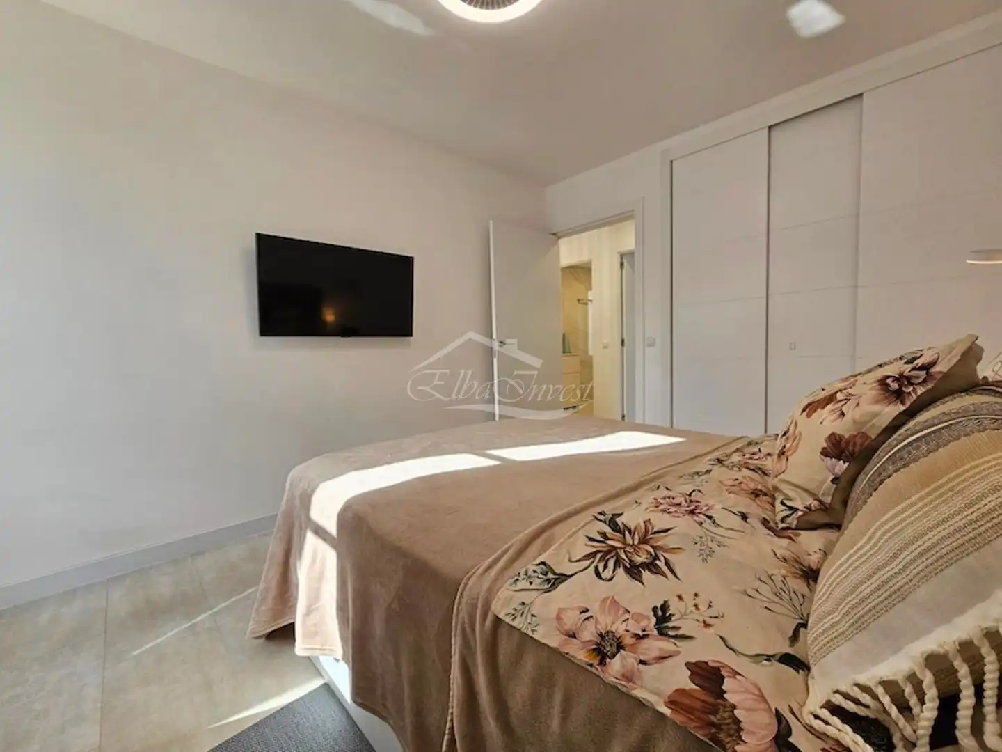 Habitación de Piso en venta en Arona con Aire acondicionado, Terraza y Piscina