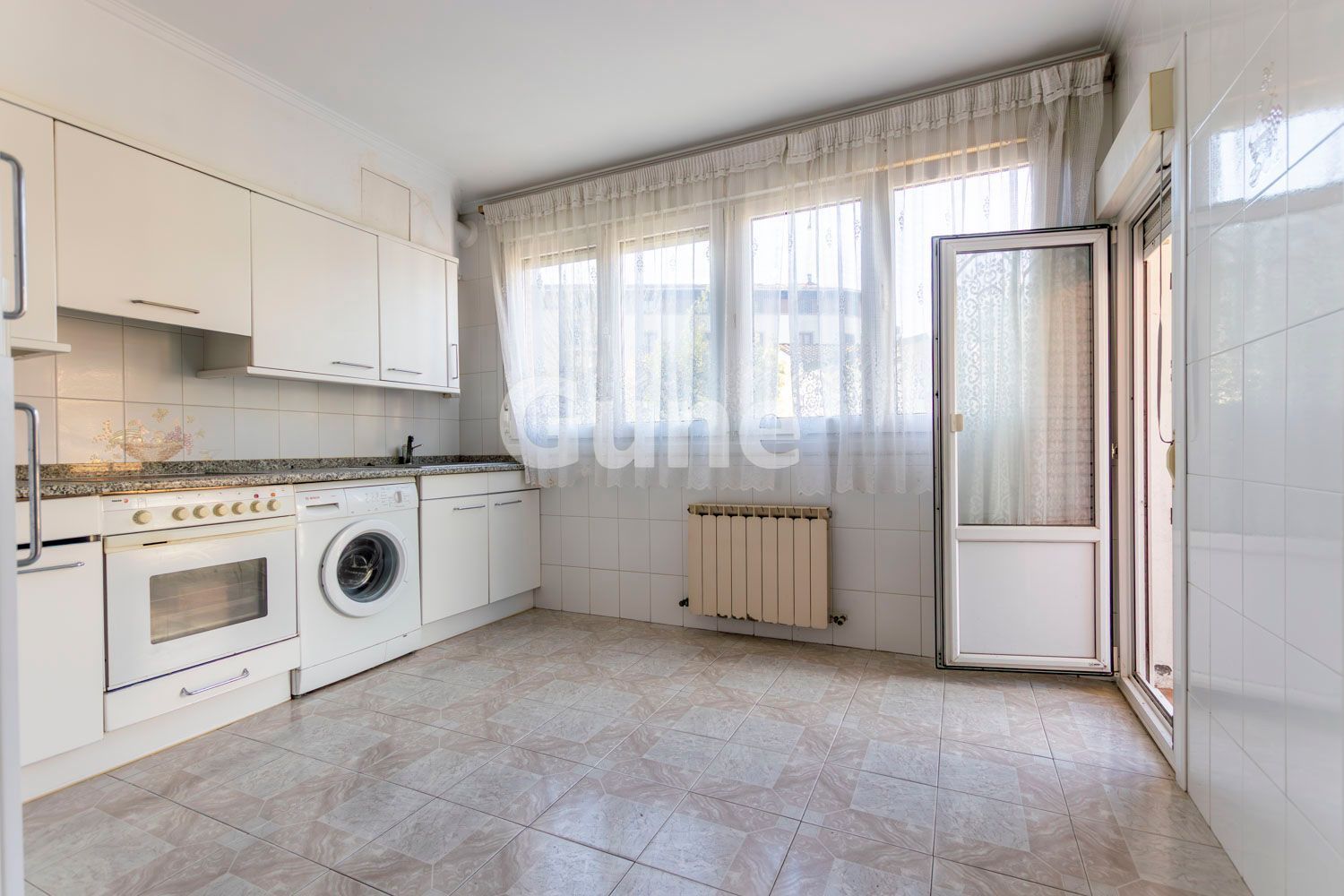 Kitchen of Flat for sale in Legazpi  with Heating, Terrace and Storage room