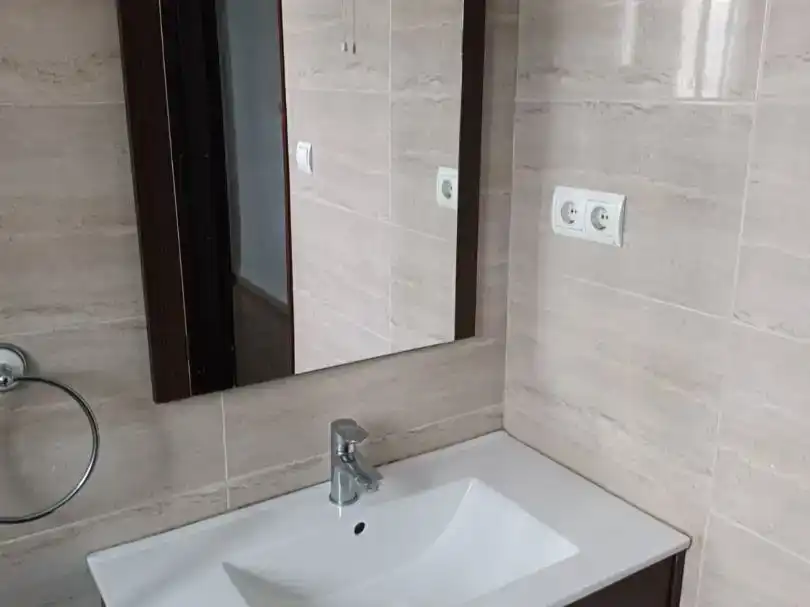 Bathroom of Flat for rent in Moncada  with Air Conditioner