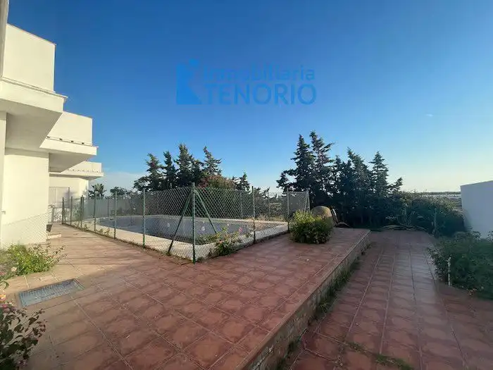 Vista exterior de Casa o chalet en venta en El Rompido con Terraza