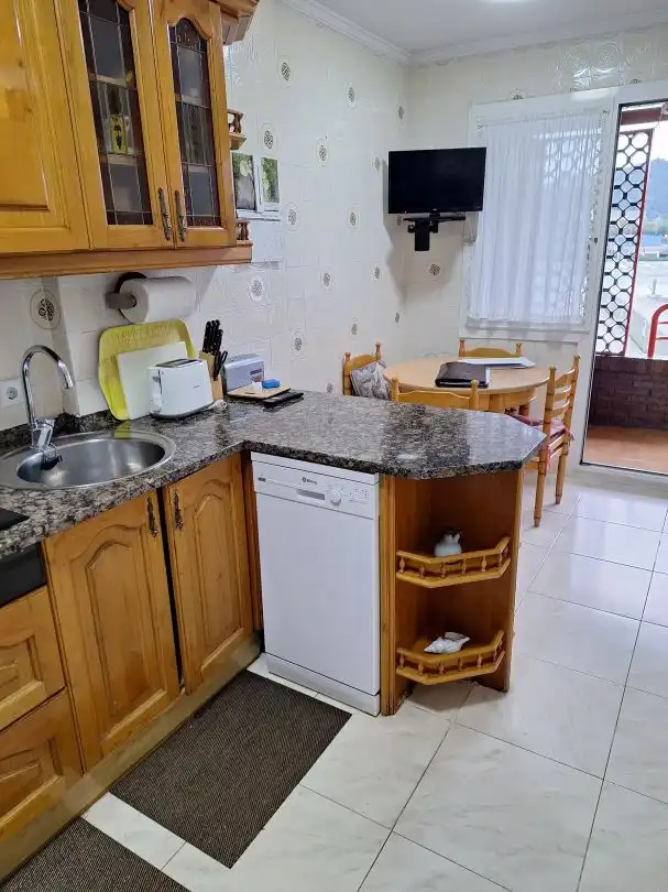 Cocina de Piso en venta en Abadiño  con Calefacción, Trastero y Balcón