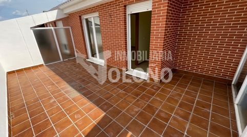 Foto 2 de Dúplex en venda a Calle Los Manantiales, 1, Castañares de Rioja, La Rioja