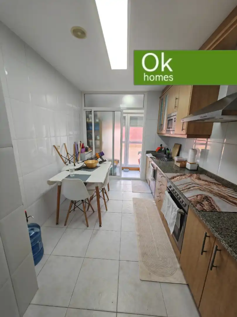 Kitchen of Flat for sale in Arteixo  with Heating, Parquet flooring and Terrace