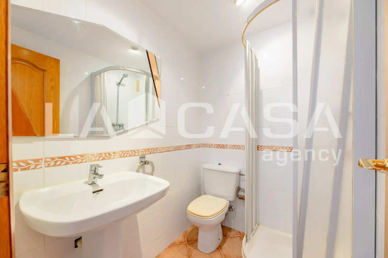 Piso con terraza en venta en Carrer de Sèneca, imagen 19