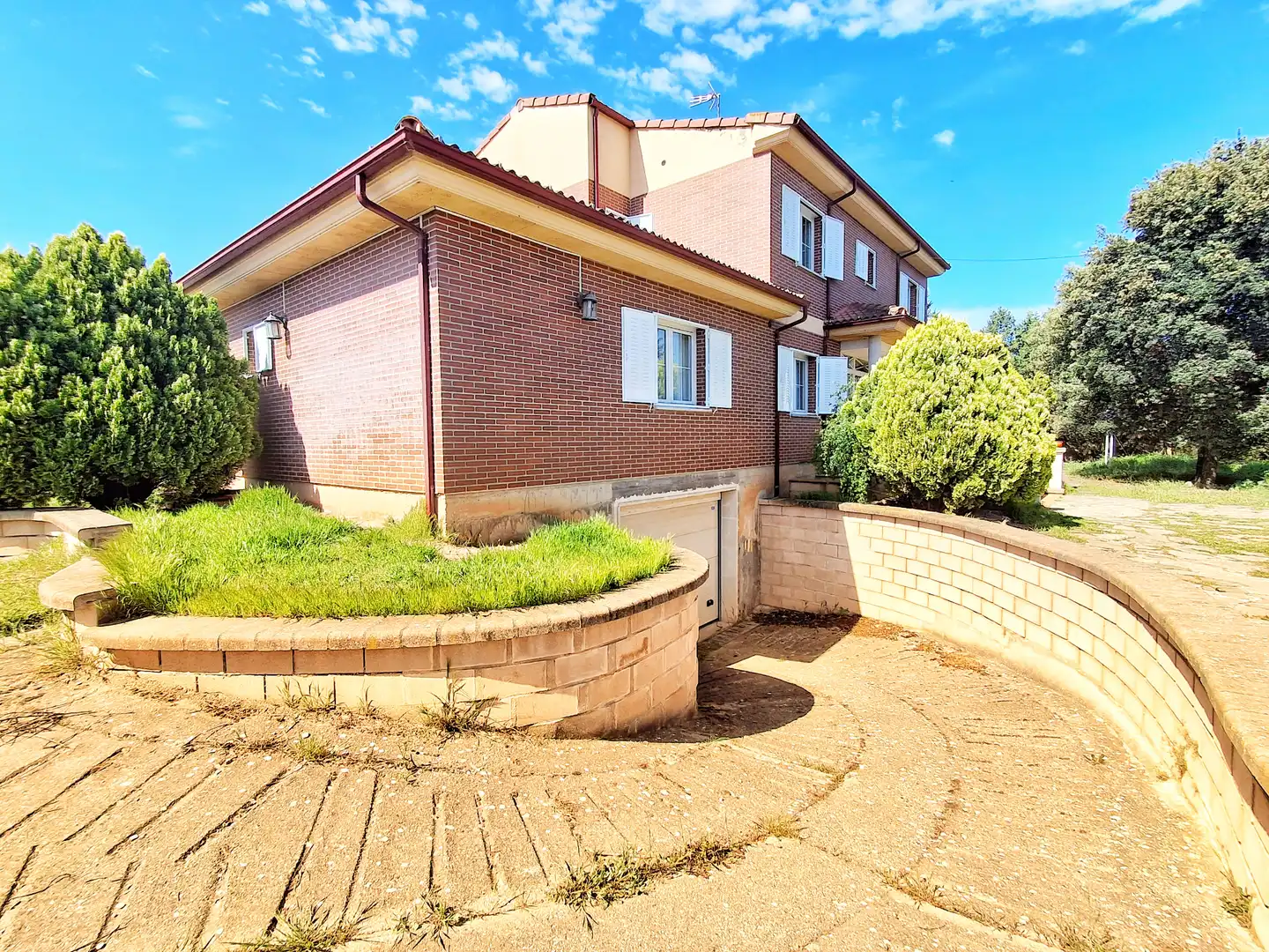 Exterior view of Houses for sale in Vadocondes  with Heating, Private garden and Parquet flooring