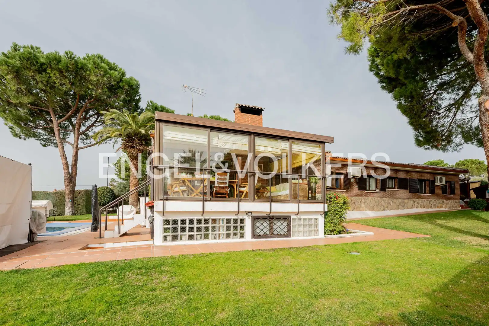 House with pool for sale in El Olivar de Mirabal, imagen 2