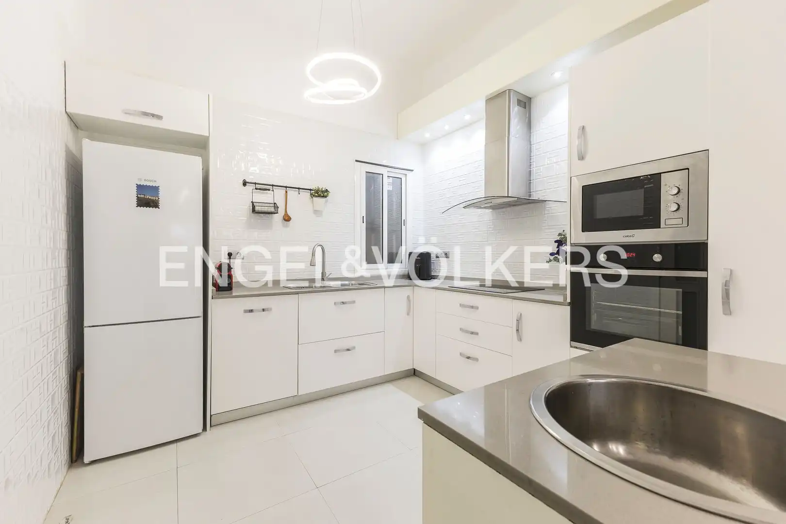 Cocina de Apartamento en venta en Barcelona con Calefacción