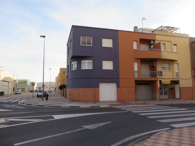 Local comercial en Venta en MIGUEL HERNANDEZ en L'Alcúdia